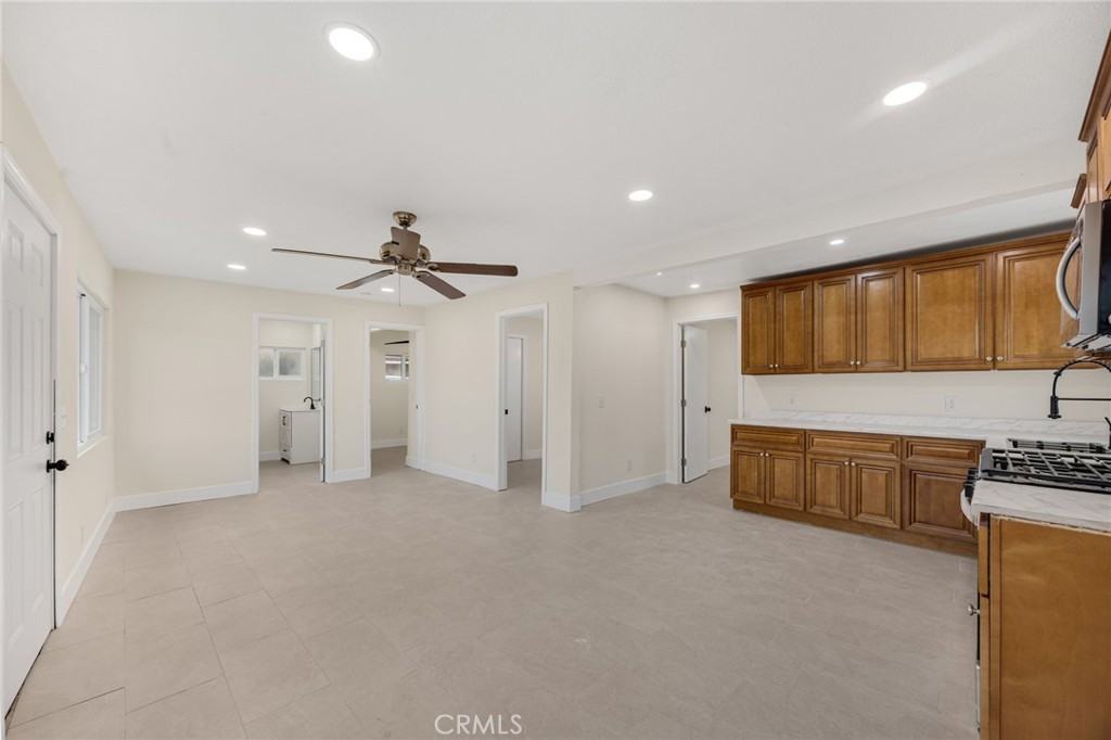 3105 Madison St #31051-2 - Photo 4 of 17