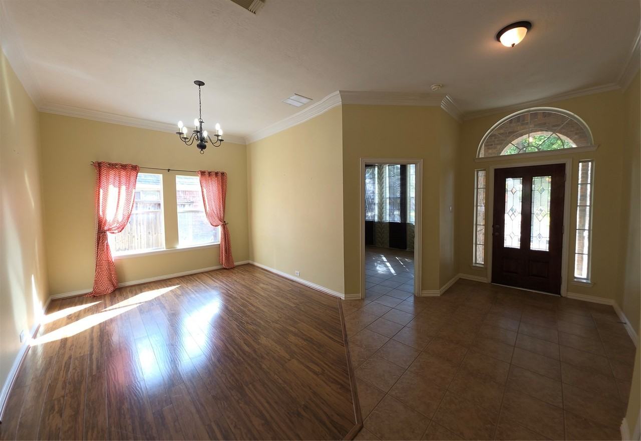 16006 Wilmington Park Ln #16006 - Photo 4 of 7