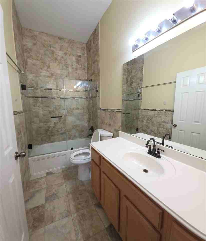 16006 Wilmington Park Ln #16006 - Photo 5 of 7