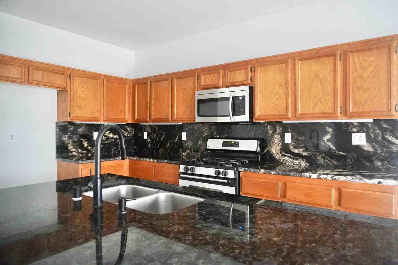 40689 Carmel Mountain Dr #40689 - Photo 4 of 9