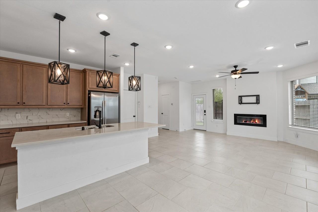 23831 Oriole Valley Trl #23831 - Photo 6 of 32