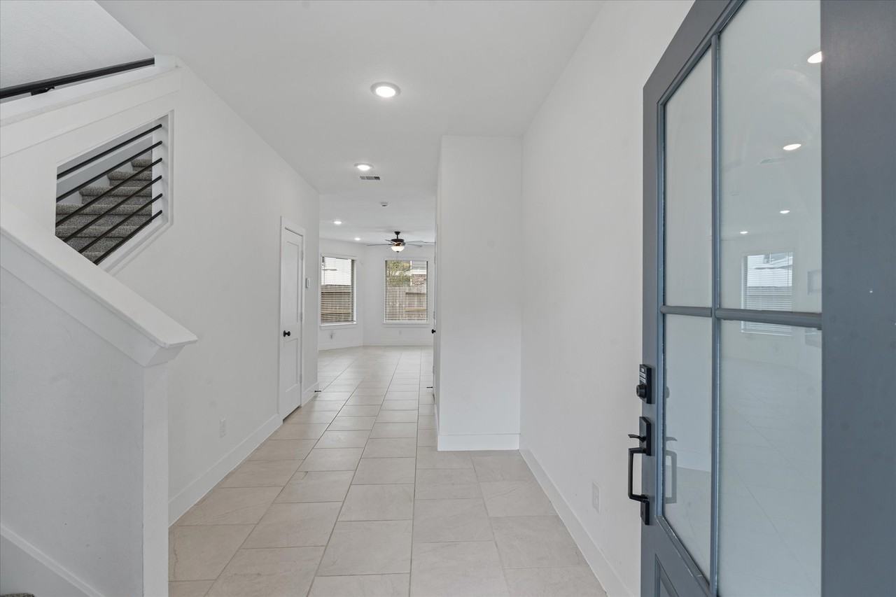 23831 Oriole Valley Trl #23831 - Photo 7 of 32