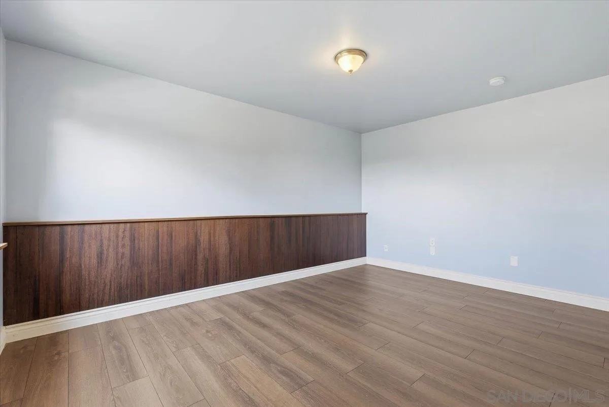 4341 Vista Way #4341A - Photo 2 of 24