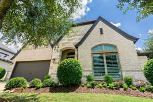 featured image of 6927 Pondhawk Dr #6927
