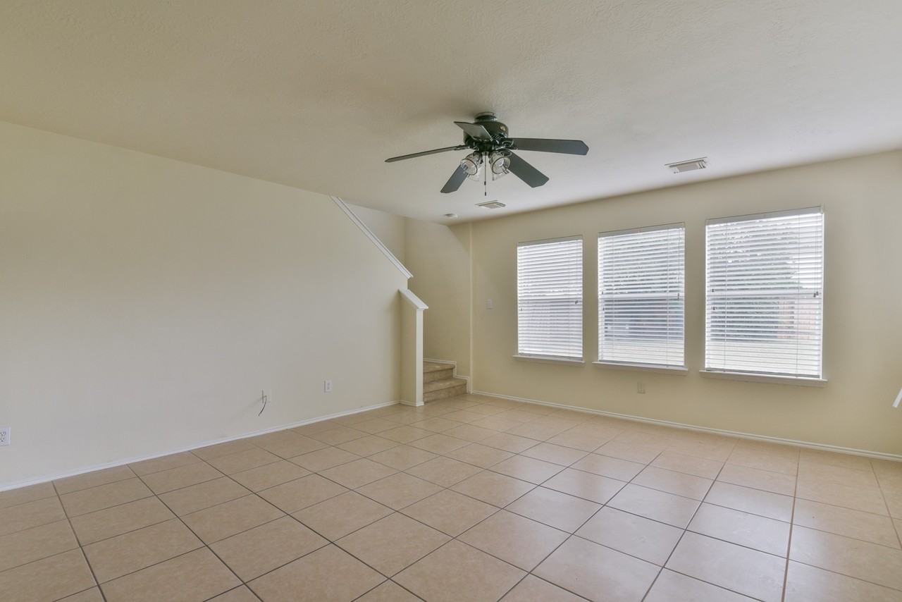 5719 Clerkenwell Dr #5719 - Photo 3 of 21