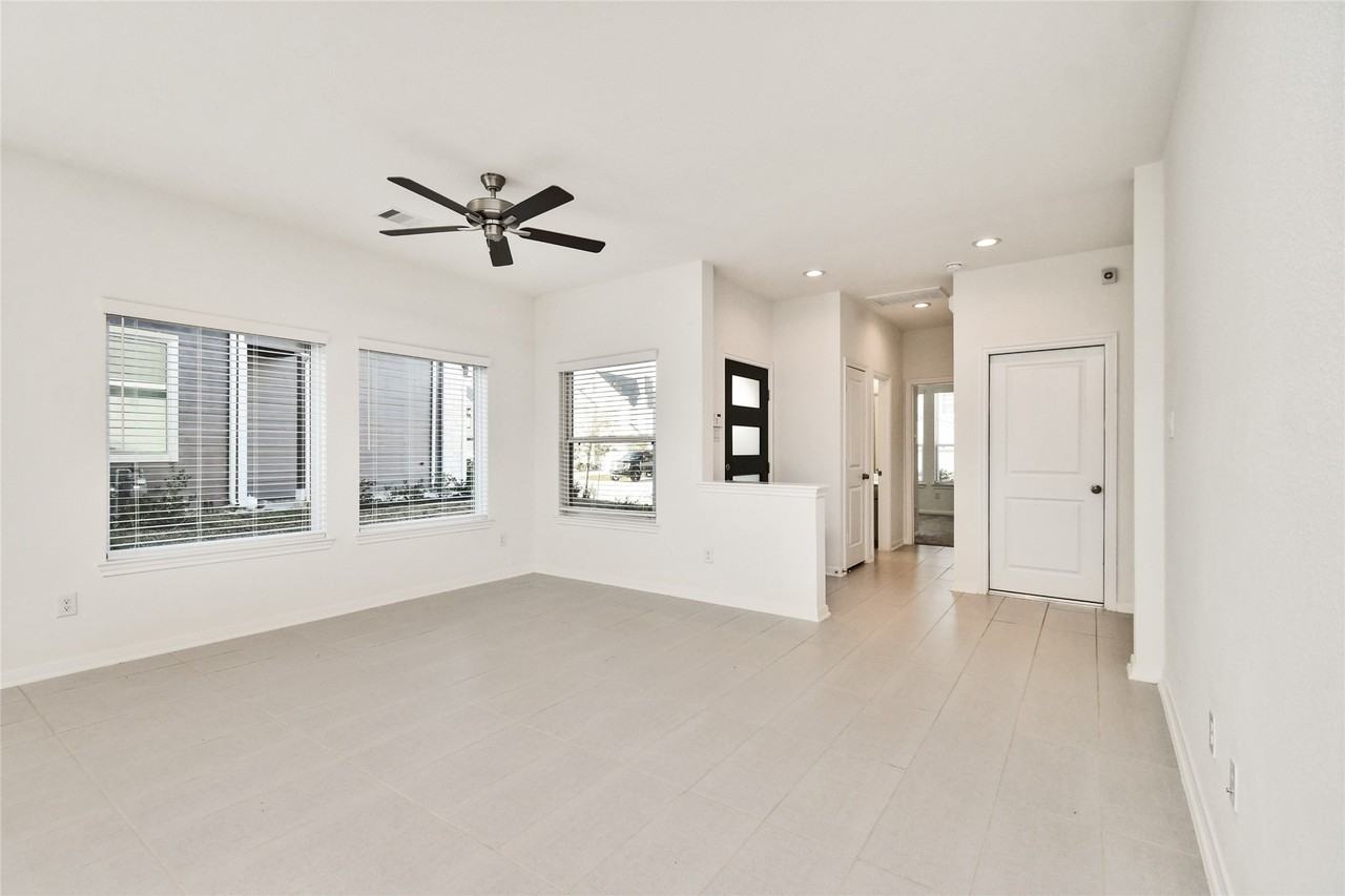 623 Silver Pear Ct #623 - Photo 5 of 24