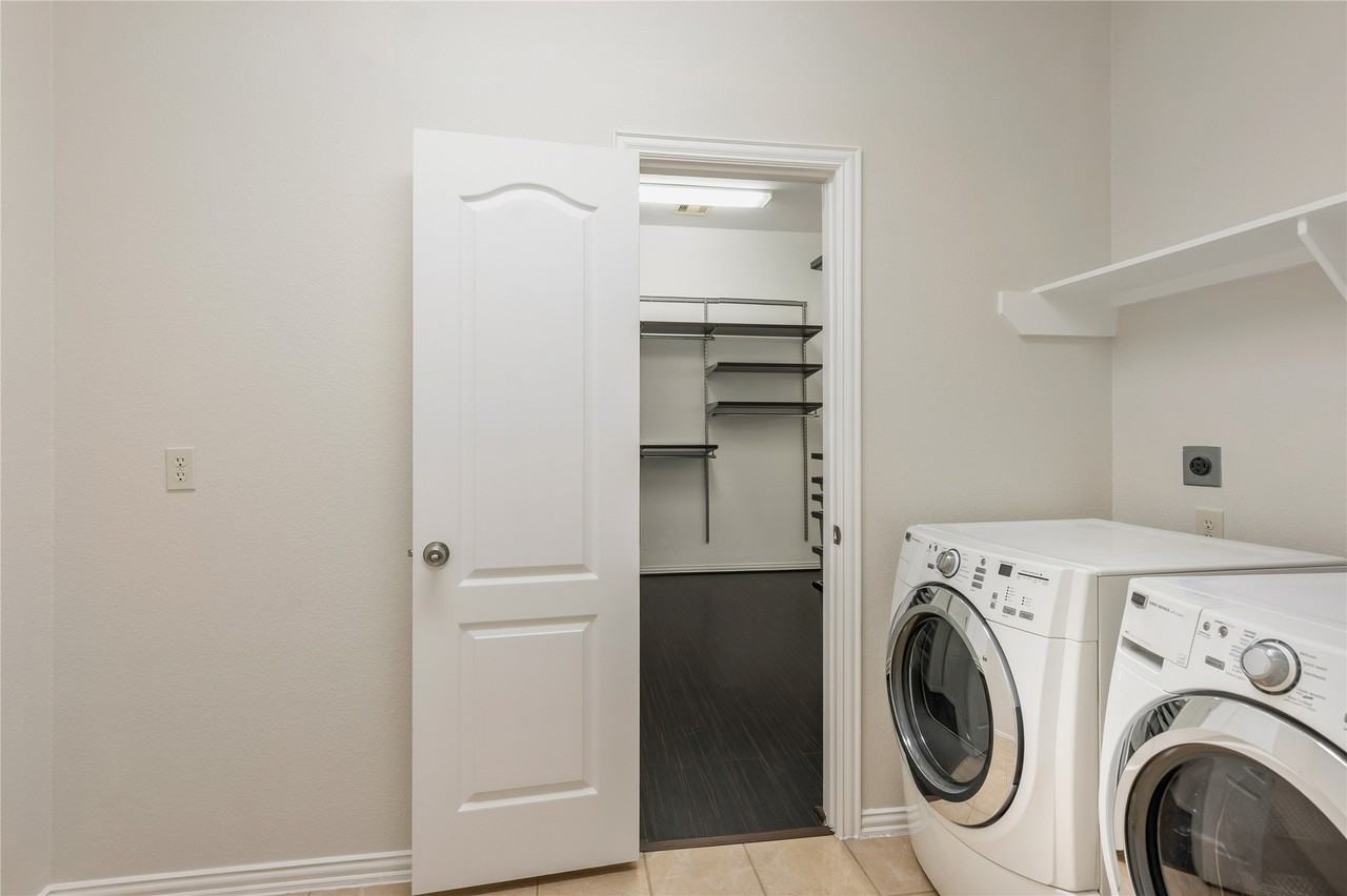 24322 Bella Florence Dr #24322 - Photo 2 of 46