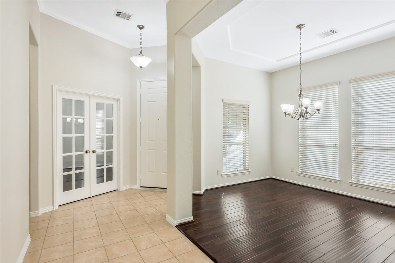 24322 Bella Florence Dr #24322 - Photo 5 of 46