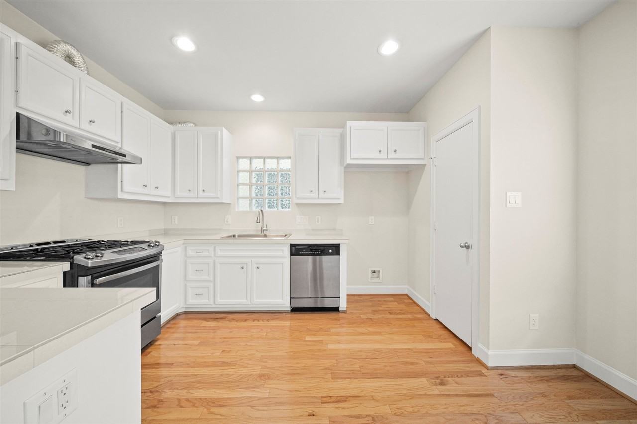 3726 Main Poplar Dr #3726 - Photo 2 of 25