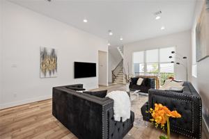 featured image of 5914 Val Verde St #5914
