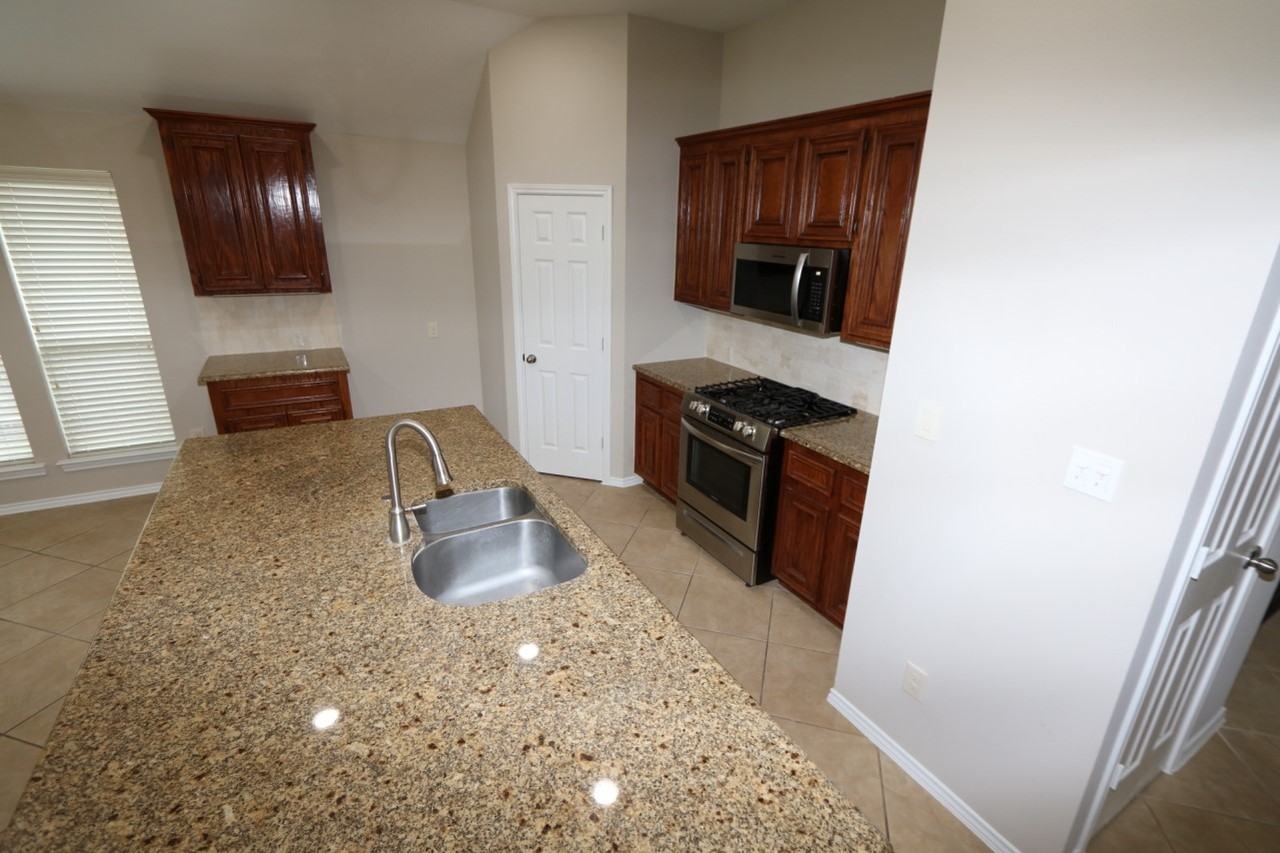 2531 Llano Springs Dr #2531 - Photo 6 of 24