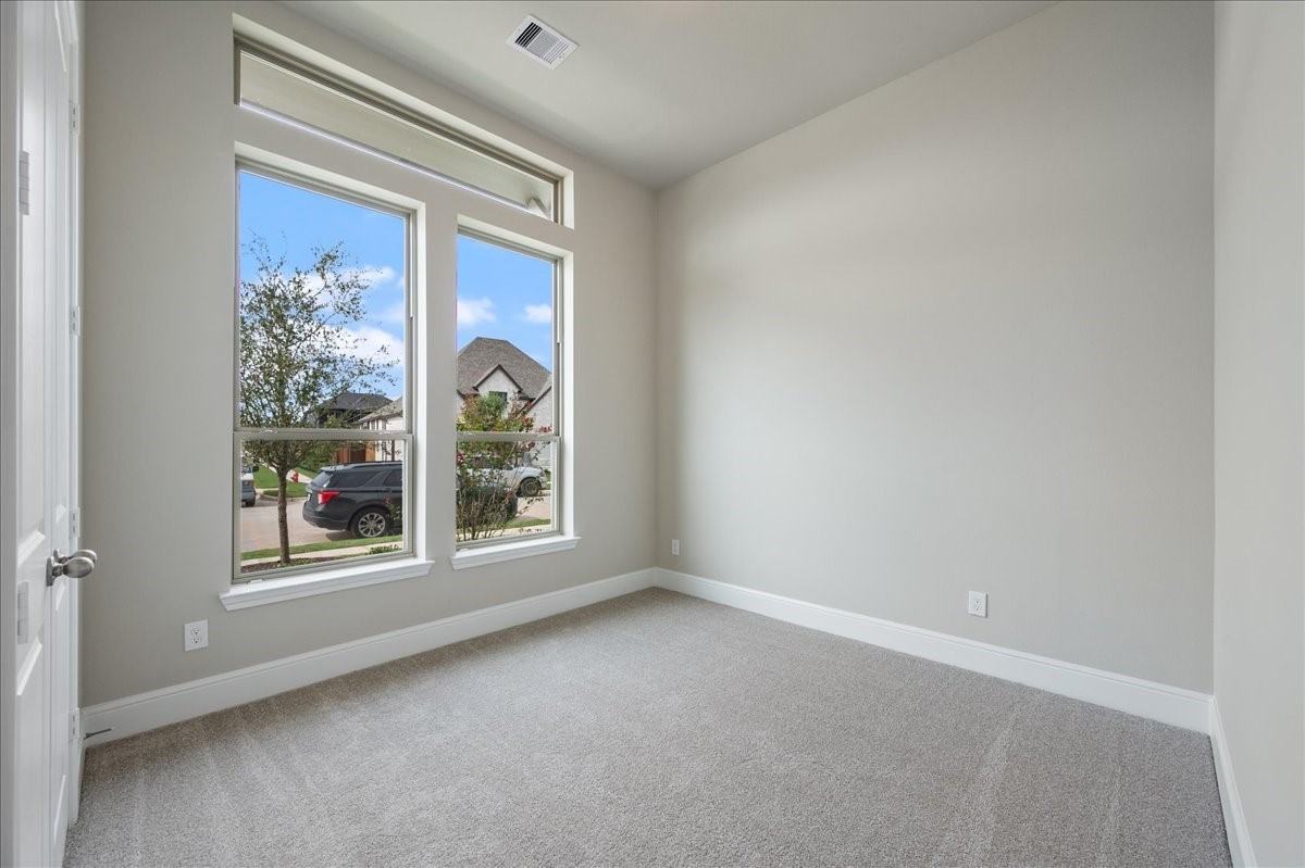 7523 Mariposa Way #7523 - Photo 6 of 45