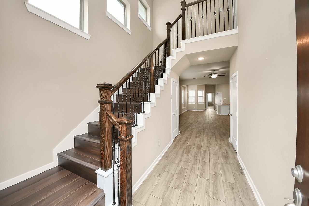 6030 Rivercane Way #6030 - Photo 3 of 41