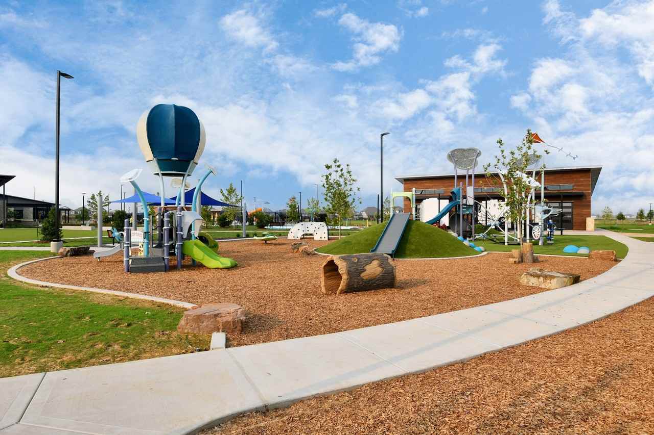 4603 Aurora Glen Dr #4603 - Photo 4 of 42