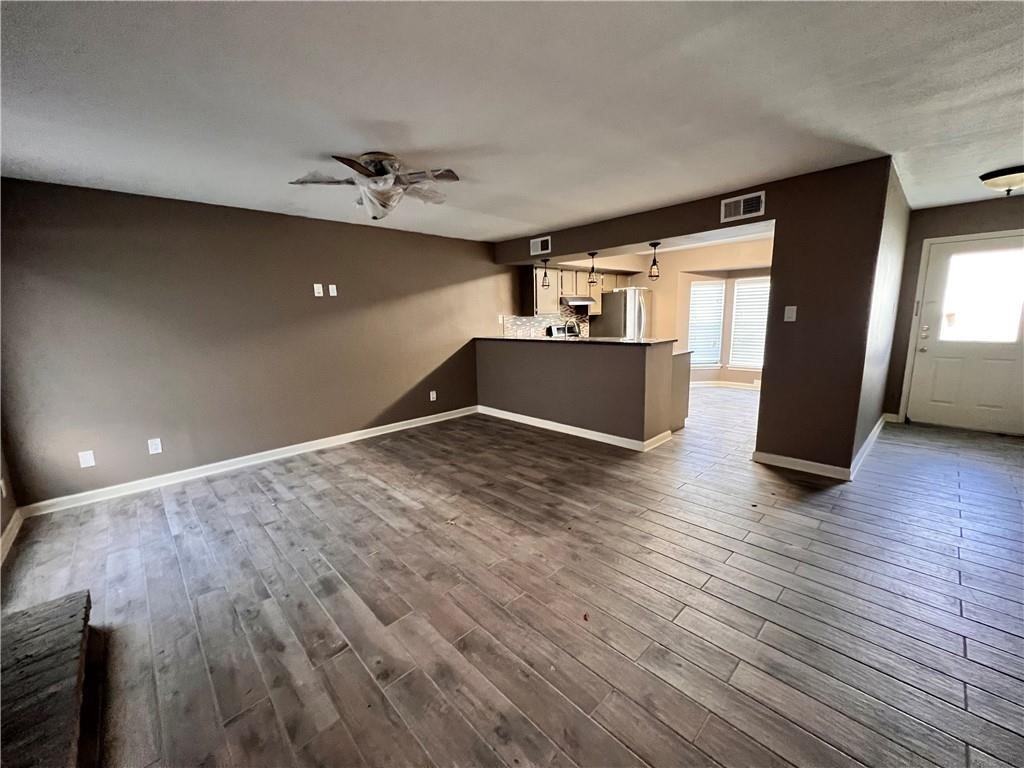 7252 Mansions Dr #7252 - Photo 3 of 8