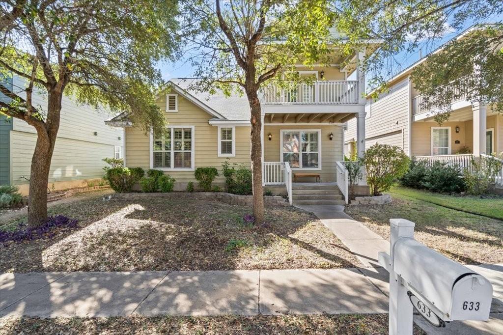 633 Fairway #633 - Photo 2 of 22