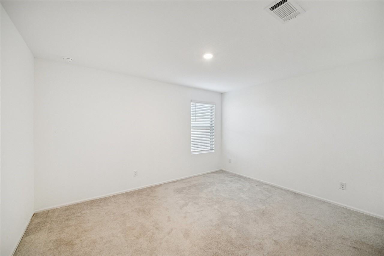 20949 Zuccala Dr #20949 - Photo 4 of 13