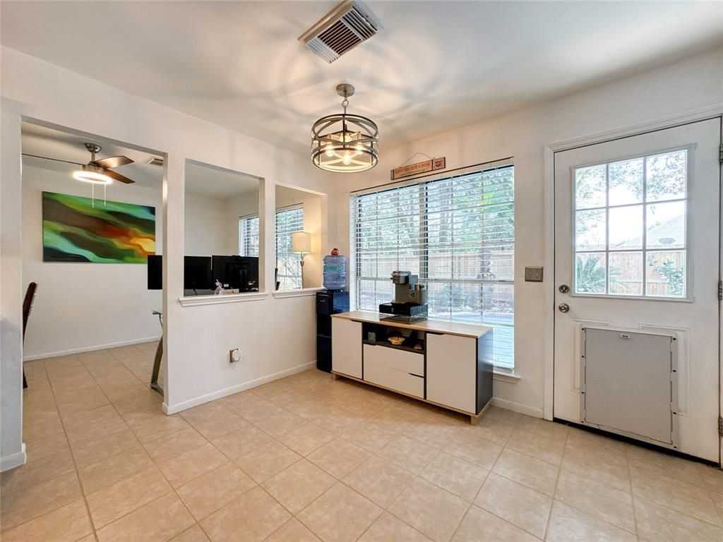 5202 Spring Circle Dr #5202 - Photo 4 of 19