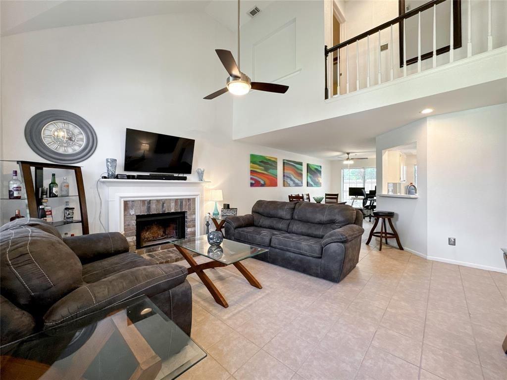 5202 Spring Circle Dr #5202 - Photo 6 of 19