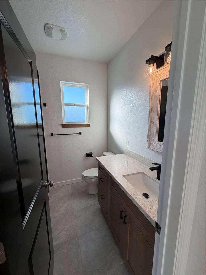 22450 Adams St #22450C - Photo 6 of 20