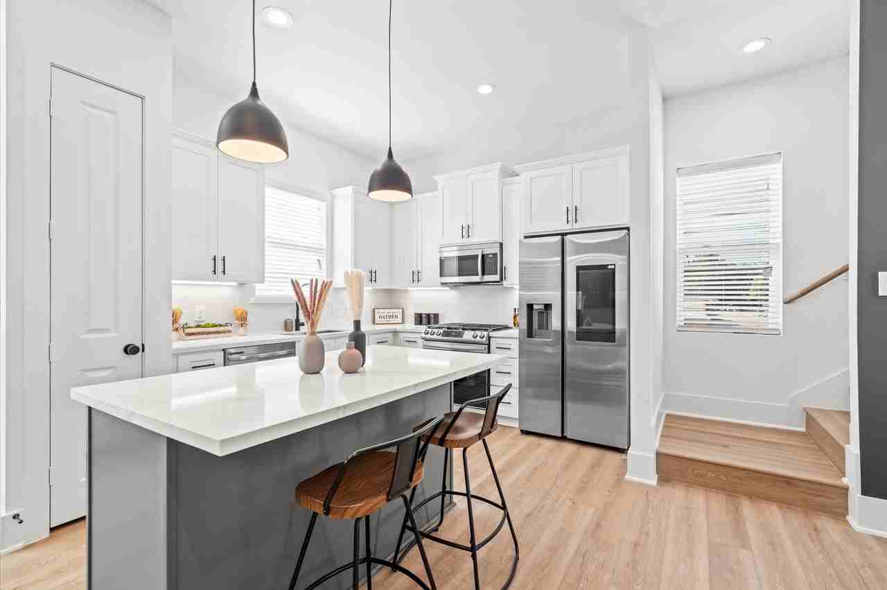 5216 Green Pine Tree Dr #5216 - Photo 5 of 41