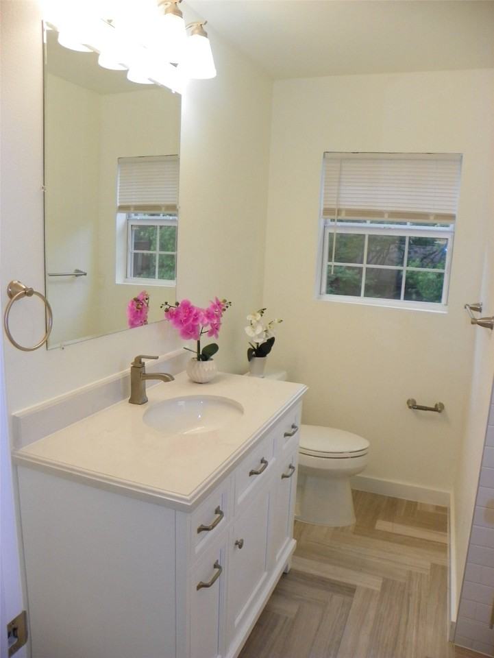 4334 Jefferson St #43341-2 - Photo 4 of 20