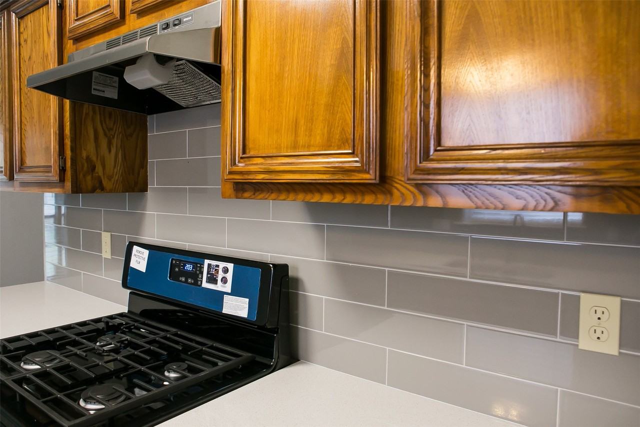 12051 Creekhurst Dr #12051 - Photo 6 of 16