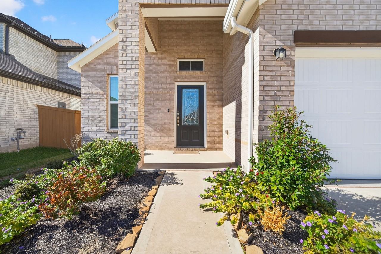 2456 Solaris Bend Dr #2456 - Photo 7 of 46