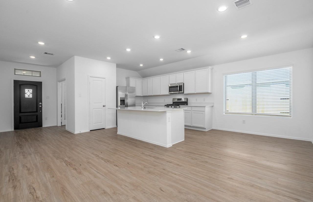 7618 Auburn Haven Trl #7618 - Photo 3 of 29