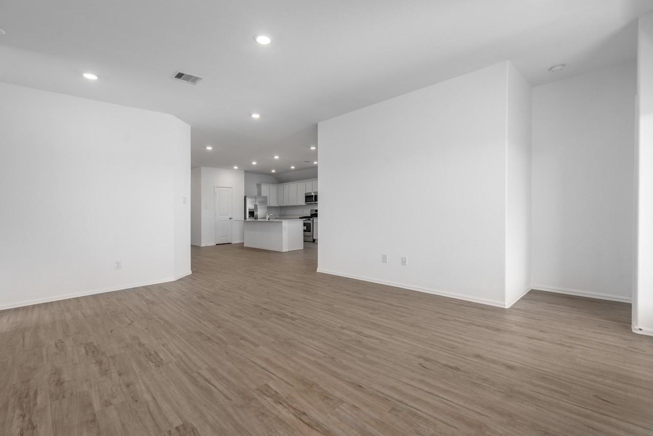 7618 Auburn Haven Trl #7618 - Photo 7 of 29