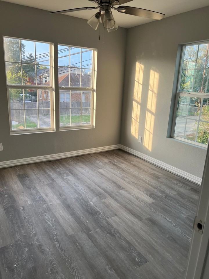 4011 Delano St #4011-4 - Photo 3 of 12