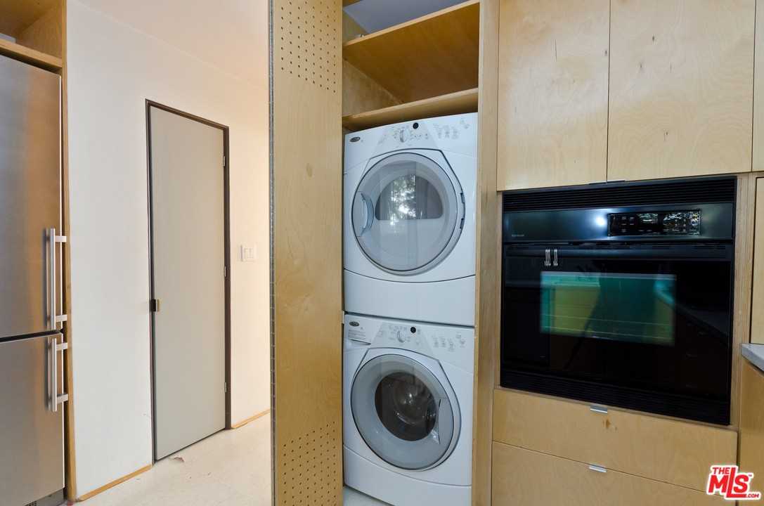 11007 Strathmore Dr #11007 - Photo 3 of 16