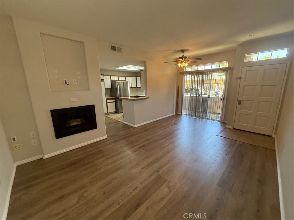 1 De Lino #1 - Photo 3 of 23