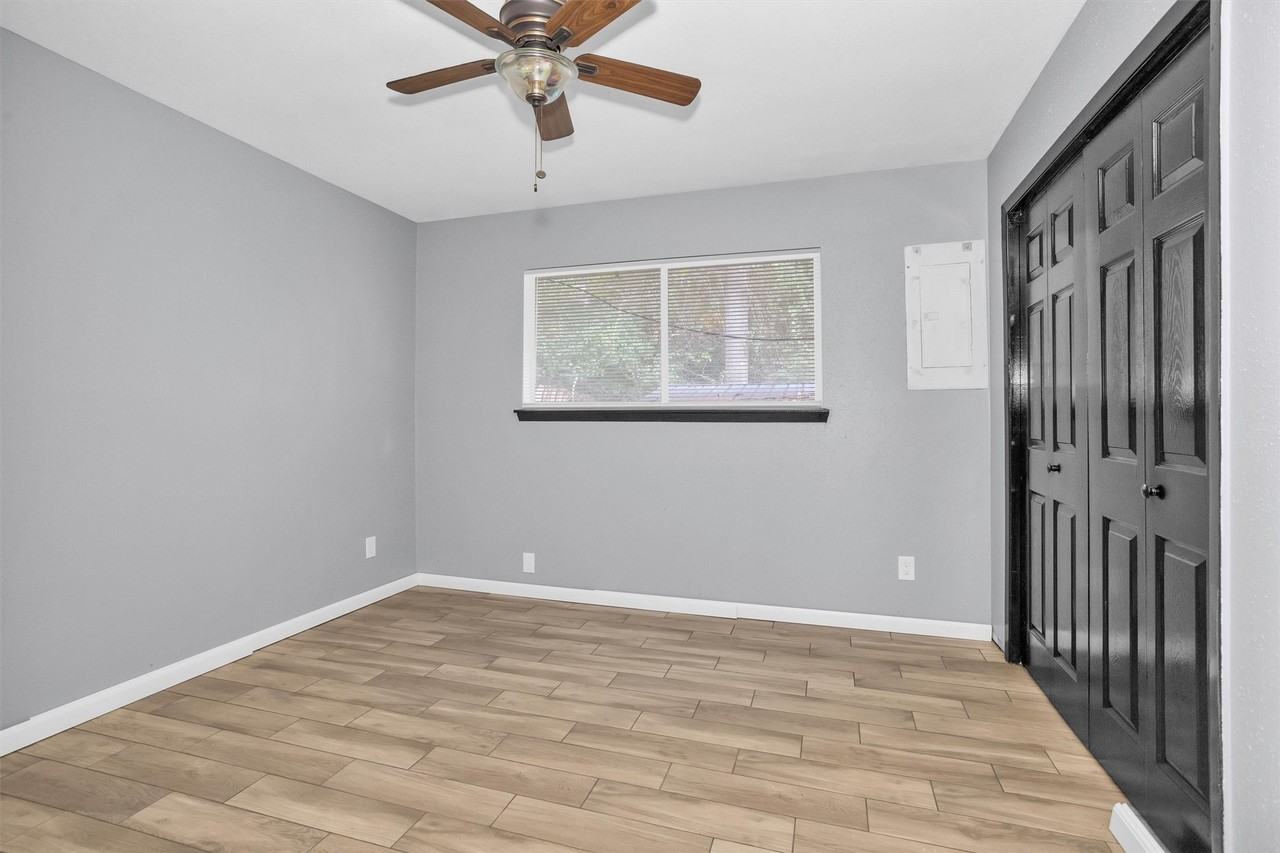 1035 Lovett St #1035-1035 - Photo 5 of 14