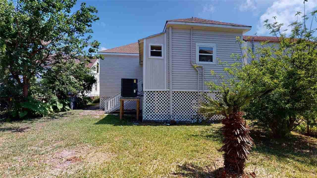 3808 Avenue L #3808 - Photo 7 of 14