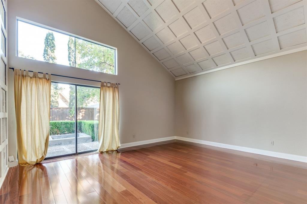 5209 Old Shepard Pl #5209 - Photo 5 of 12