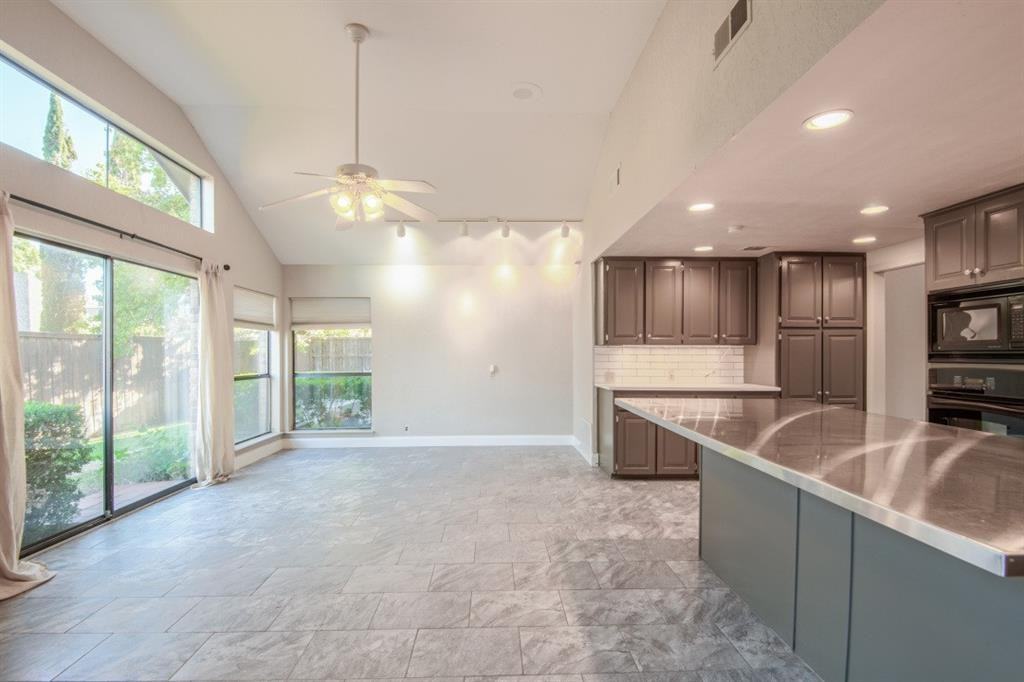 5209 Old Shepard Pl #5209 - Photo 6 of 12