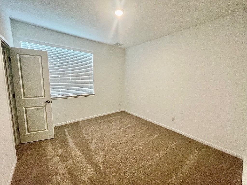 1018 Vanderscile Rd #1018 - Photo 5 of 27