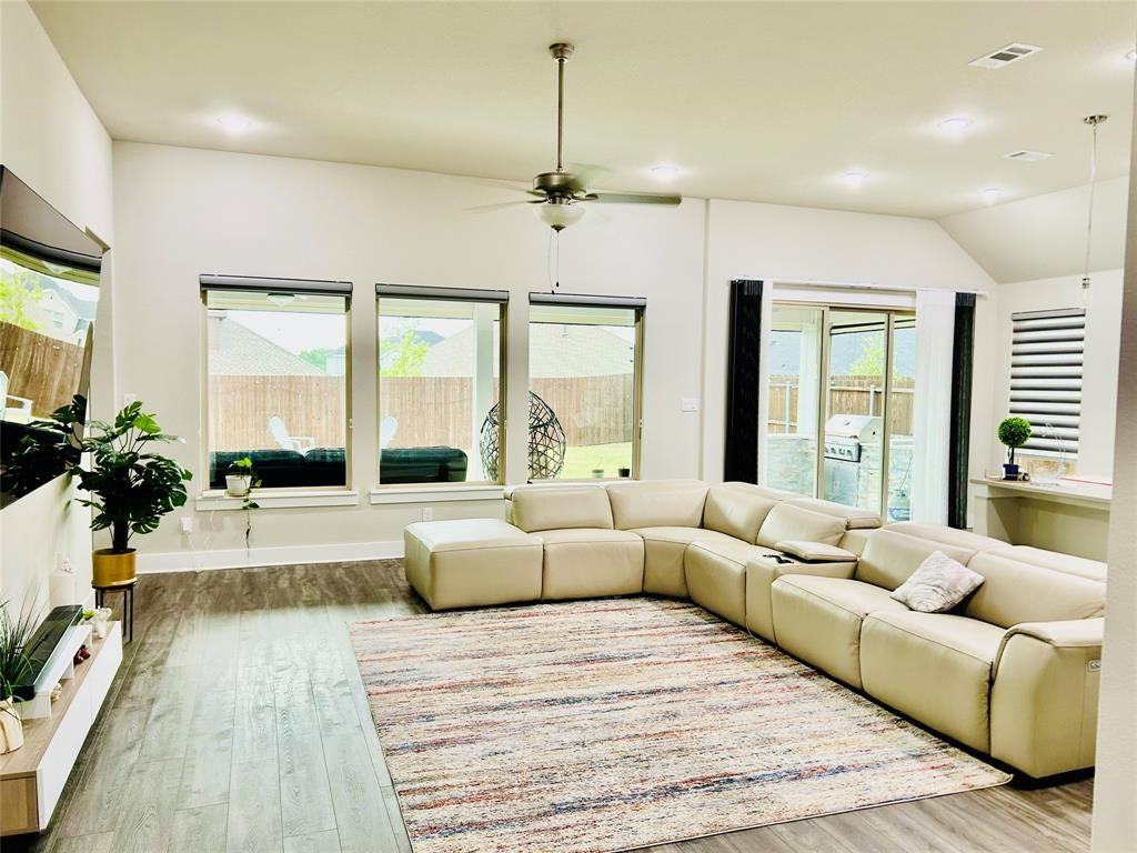 1232 Xeresa Dr #1232 - Photo 6 of 26