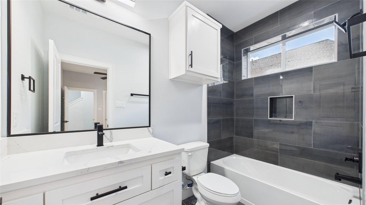 3415 Daphne St #3415 - Photo 6 of 27