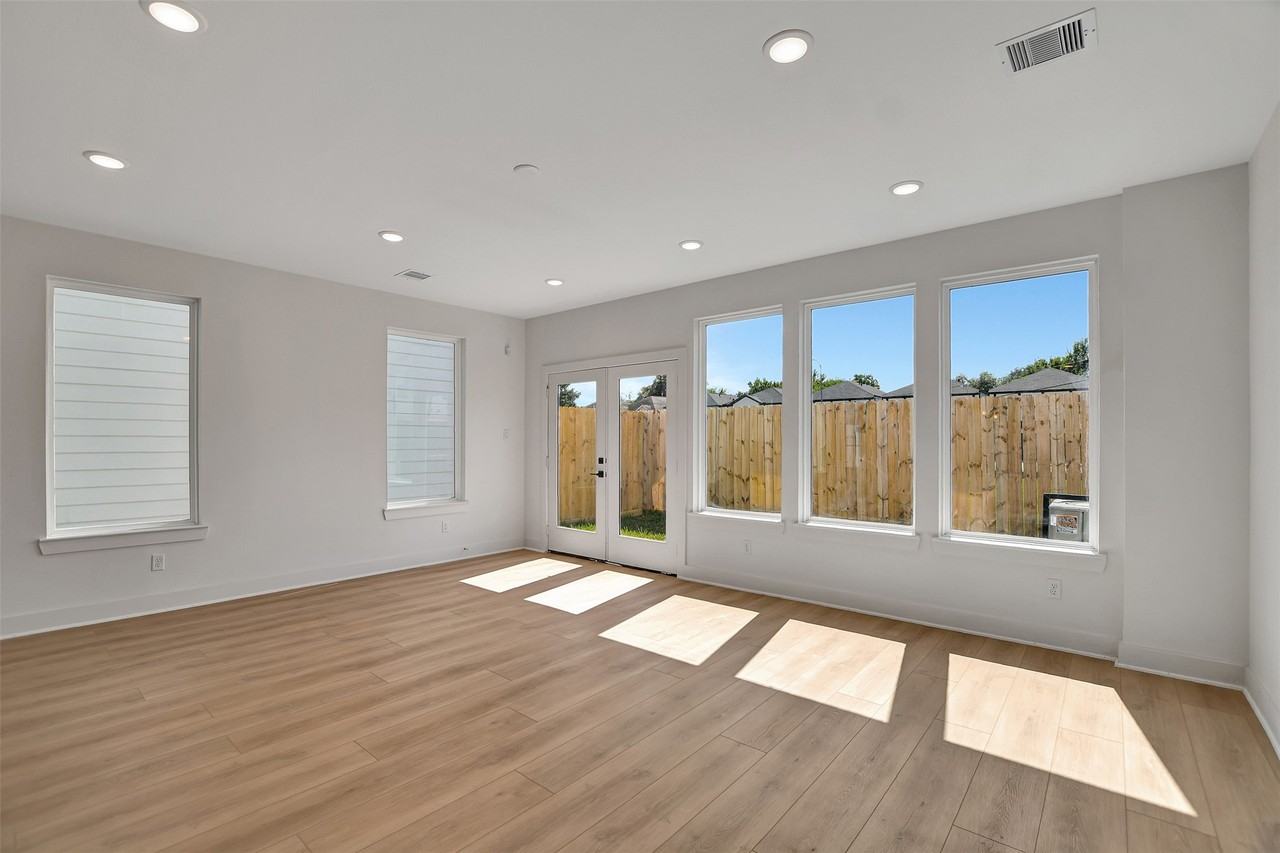 3628 Amos St #3628 - Photo 7 of 43