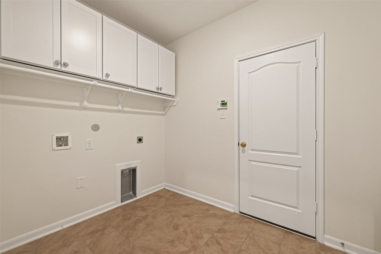 15610 Birchdale Dr #15610 - Photo 5 of 18