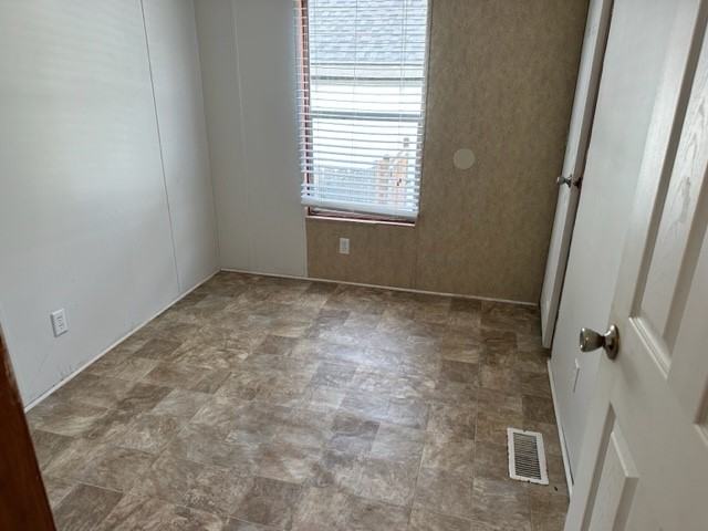 16915 Balmoral #16915 - Photo 4 of 12