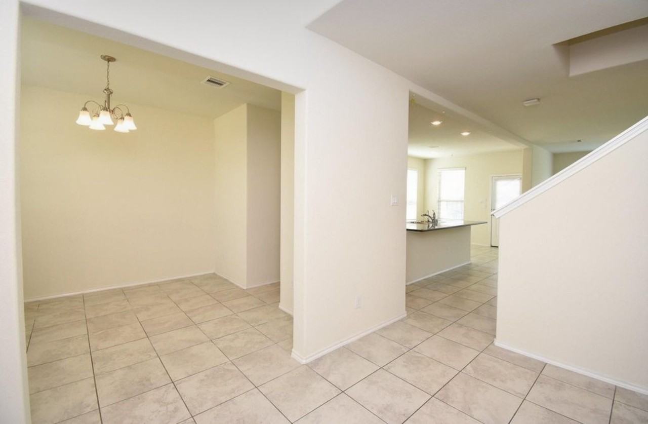 9431 Summer River Dr #9431 - Photo 5 of 25