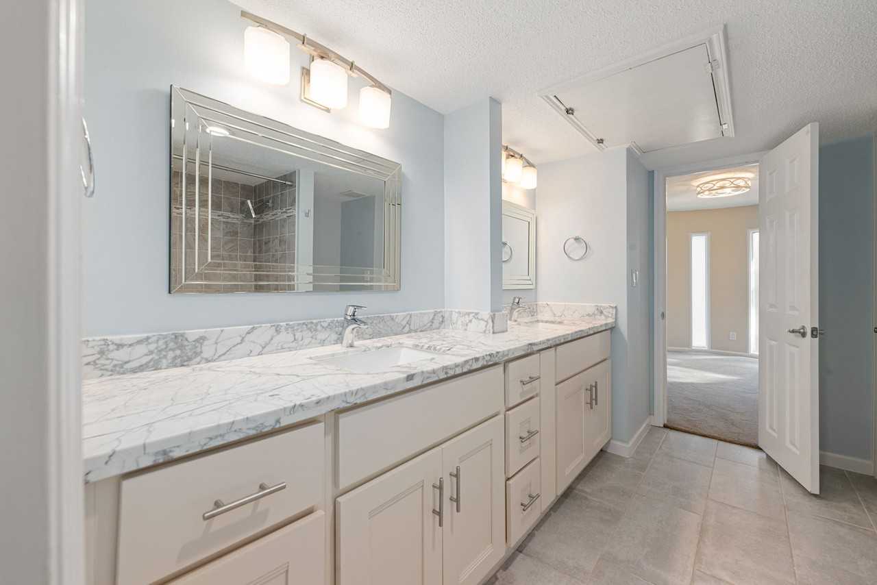 6453 Bayou Glen Rd #6453 - Photo 6 of 26