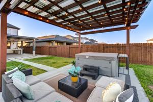 featured image of 3223 Cripple Creek Dr #3223