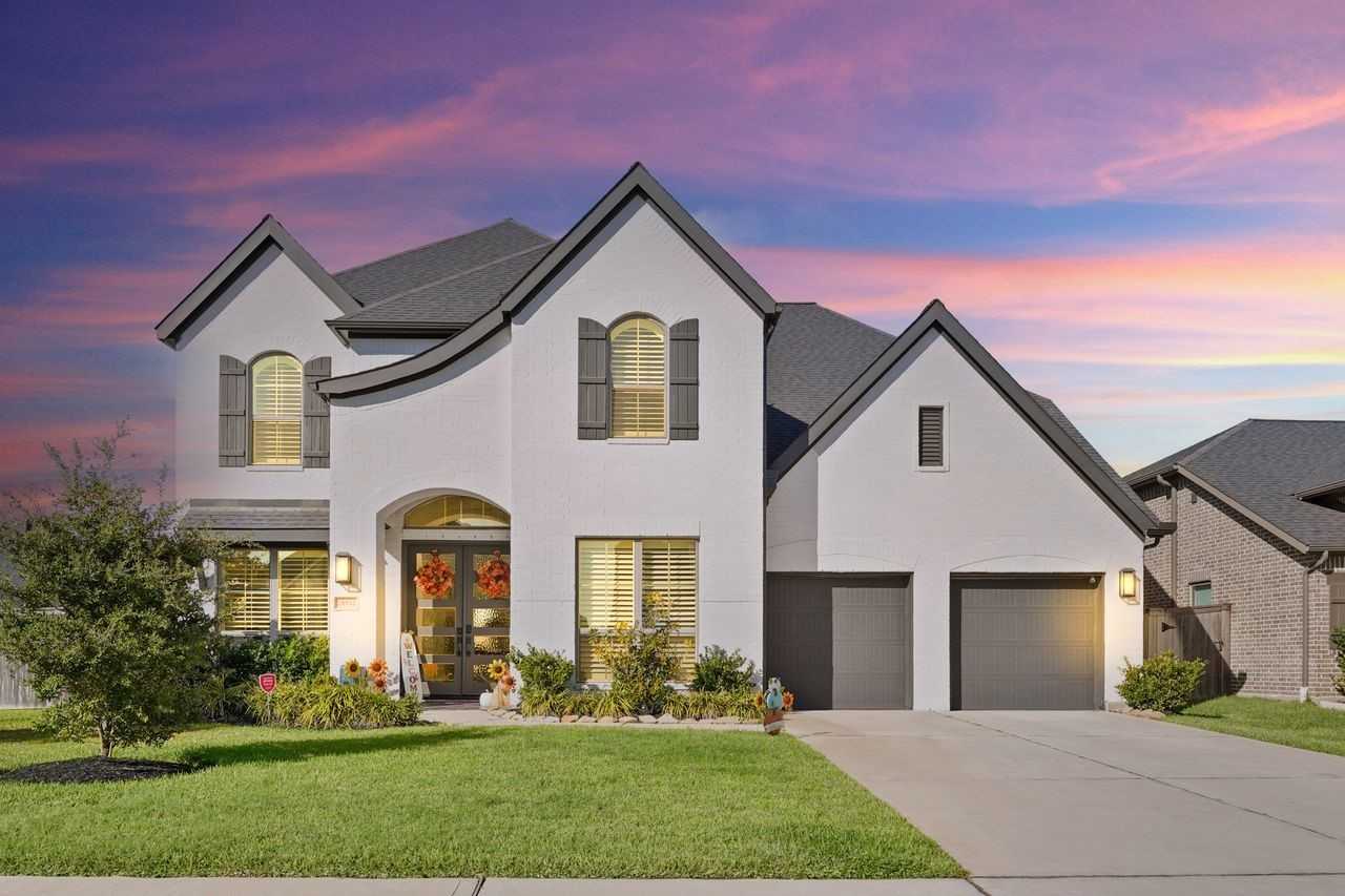 28942 Woods Rose Ct #28942 - Photo 2 of 25