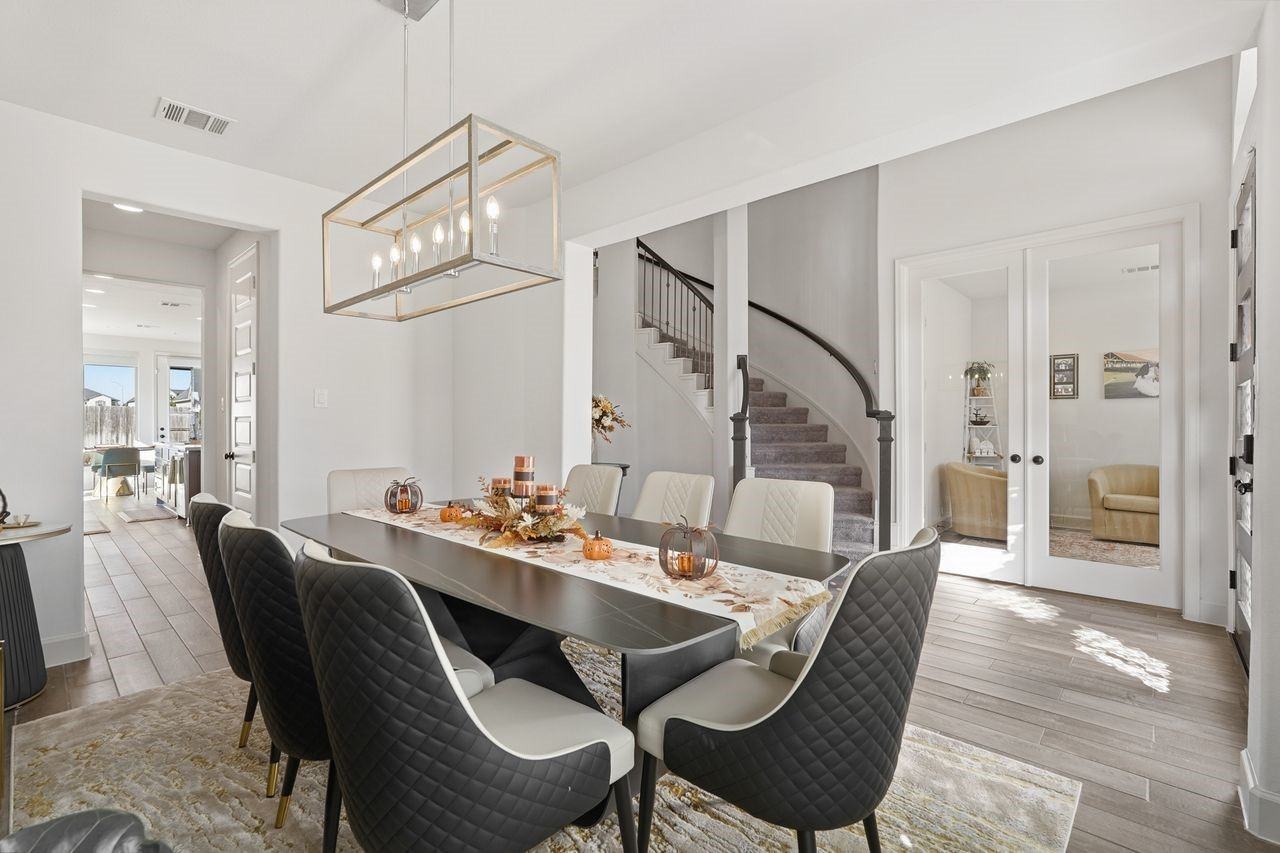 28942 Woods Rose Ct #28942 - Photo 5 of 25