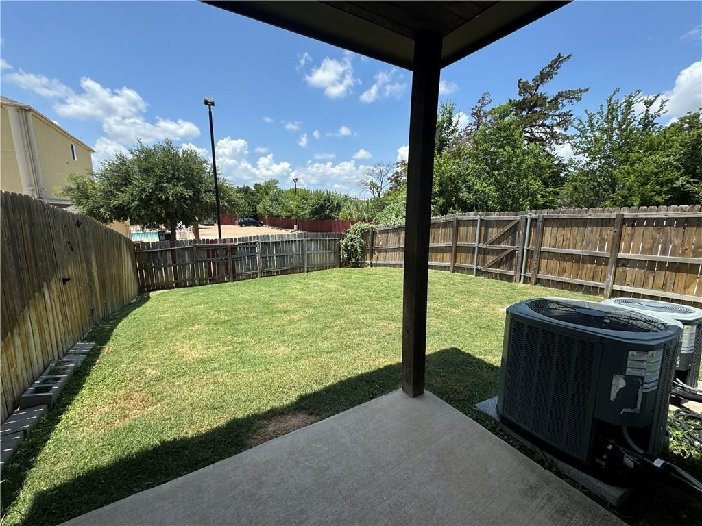 203 Brentwood Dr E #203-31 - Photo 2 of 17