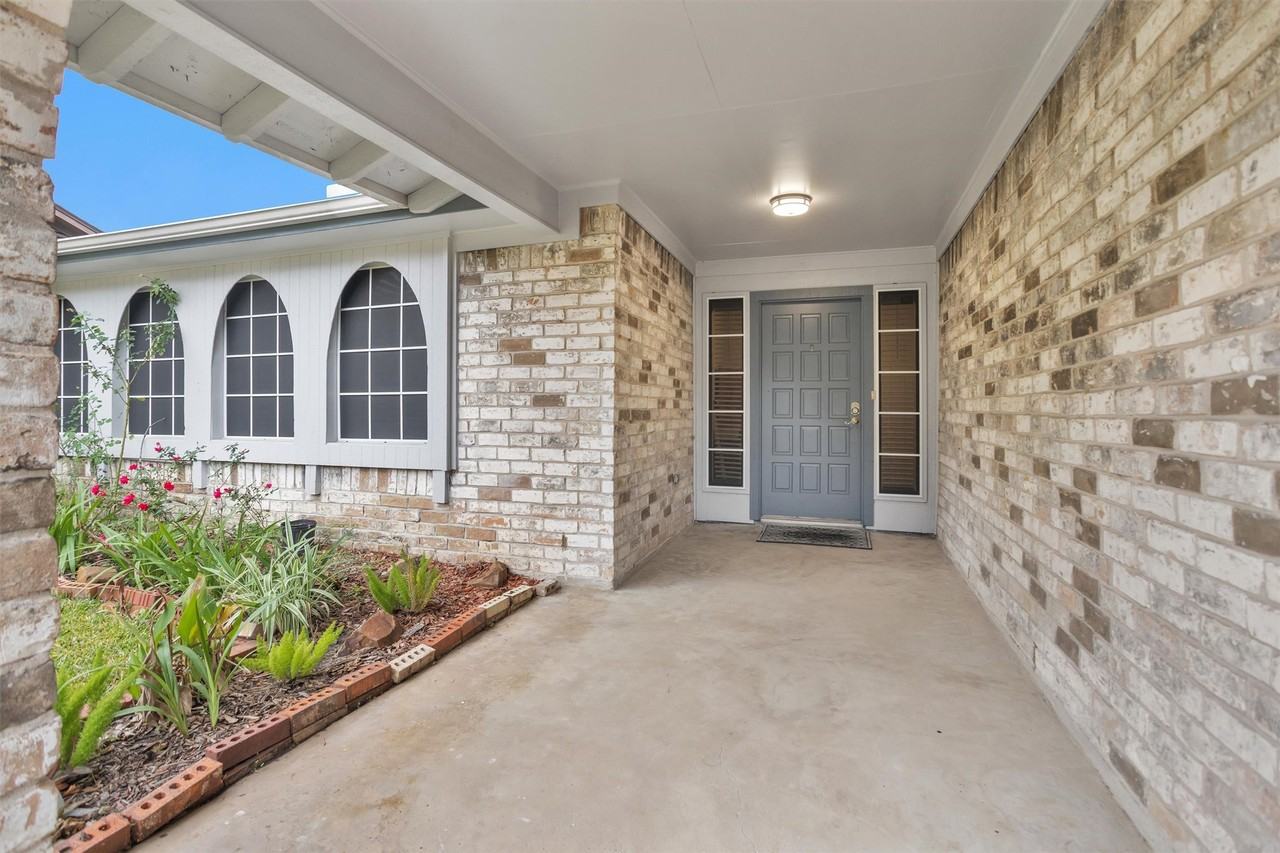 16327 Green Shade Dr #16327 - Photo 2 of 23